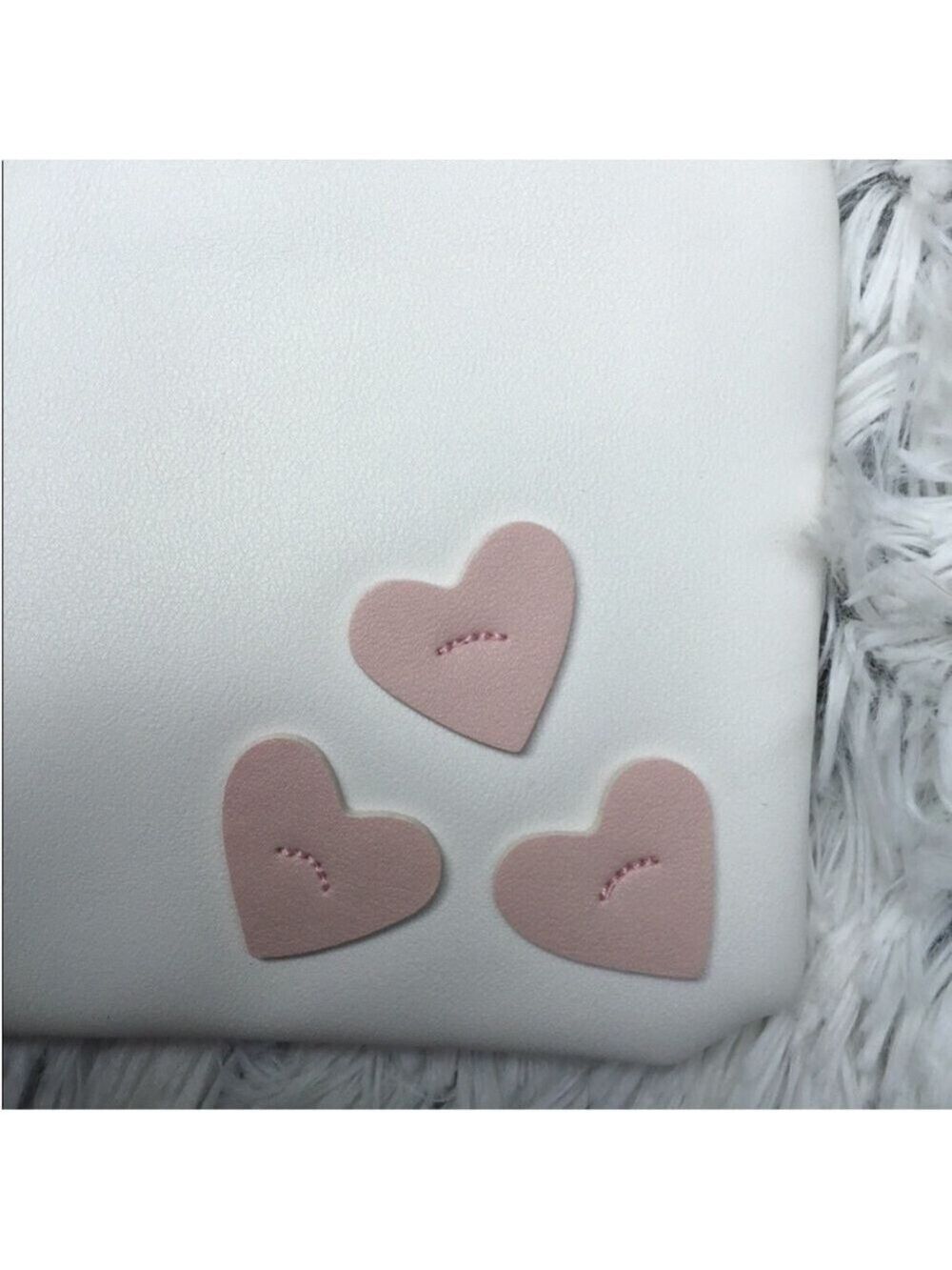 LC Lauren Conrad heart embellished cosmetic bag cream with pink hearts - Picture 5 of 9